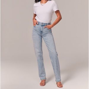 Abercrombie Ultra High Rise 90s Straight Jean